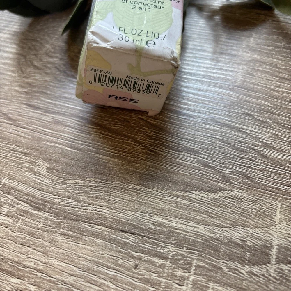 CLINIQUE Beyond Perfecting 2 in 1 Foundation + Concealer WN 24 Cork (vf)